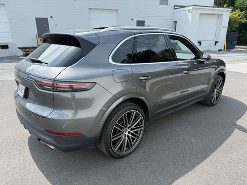 Used 2021 Porsche Cayenne S AWD/4WD image 14