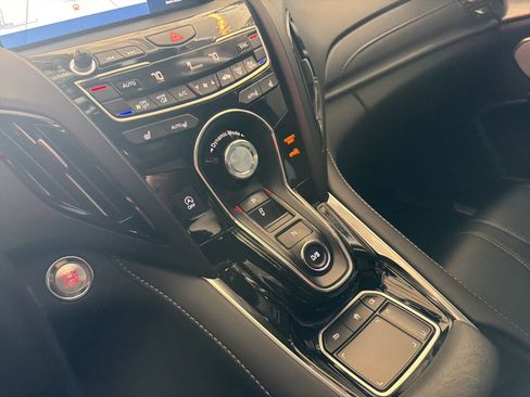 Used 2019 Acura RDX w/Technology Pkg image 15