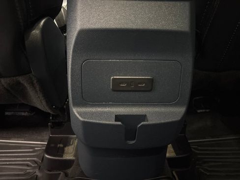 Used 2025 Ford Maverick Lobo AWD/4WD image 35
