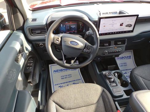 New 2025 Ford Maverick XLT image 16