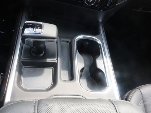 New 2026 GMC Sierra 1500 SLT w/ SLT Premium Plus Package image 15