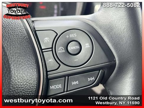 Certified 2025 Toyota Corolla SE w/ SE Premium Package FWD image 23