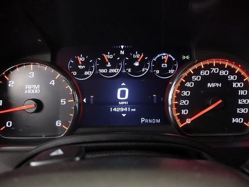 Used 2015 GMC Yukon Denali w/ Open Road Package RWD image 19