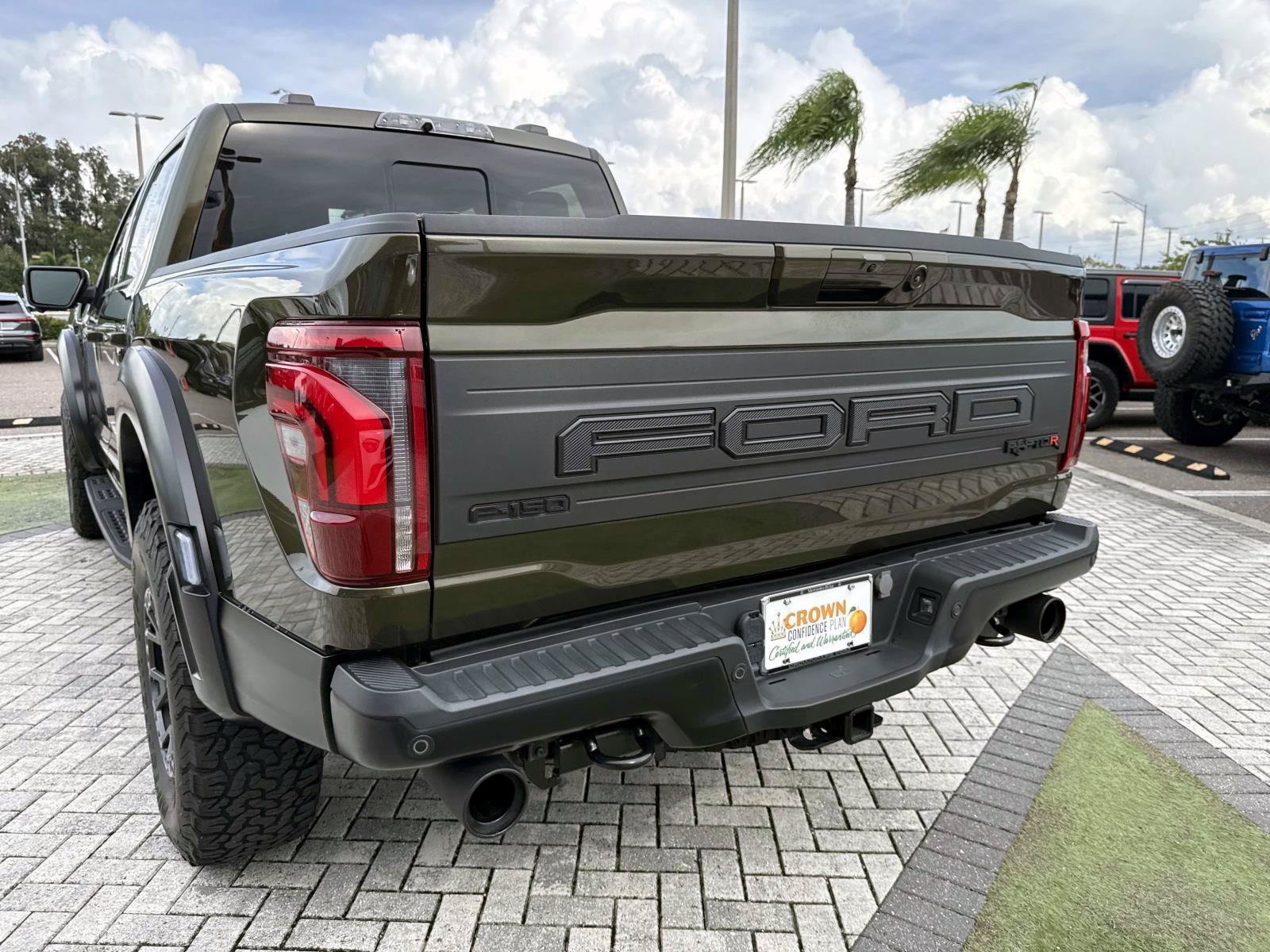 Used 2024 Ford F150 Raptor w/ Equipment Group 803A Raptor R AWD/4WD image 10