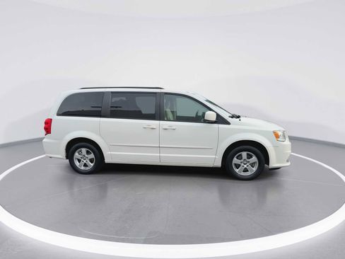 Used 2011 Dodge Grand Caravan Mainstreet w/ PWR Convenience Group image 9