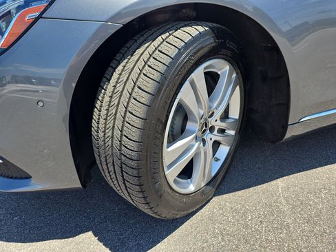 Used 2019 Mercedes-Benz S 560 4MATIC Sedan image 32