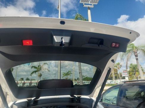 Used 2022 Mercedes-Benz GLC 300 4MATIC Coupe image 14