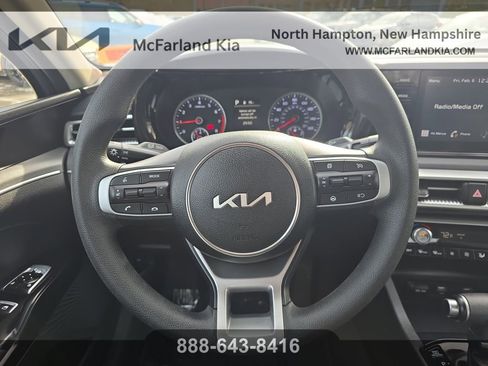 Used 2024 Kia K5 LXS image 15