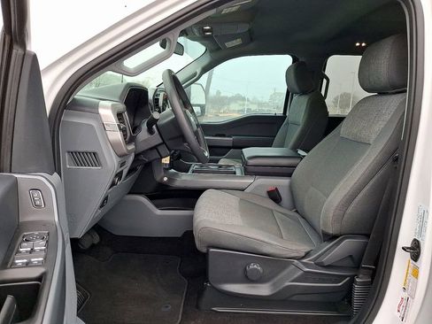 Used 2022 Ford F150 XLT w/ Trailer Tow Package image 13