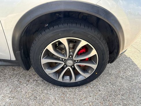 Used 2017 Nissan Juke SV w/ Technology Package FWD image 27