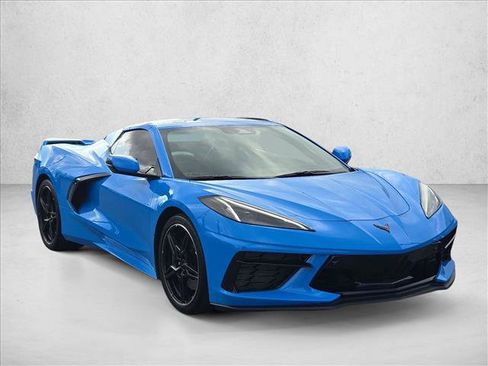 Used 2024 Chevrolet Corvette Stingray Preferred Conv w/ Z51 Performance Package RWD image 3