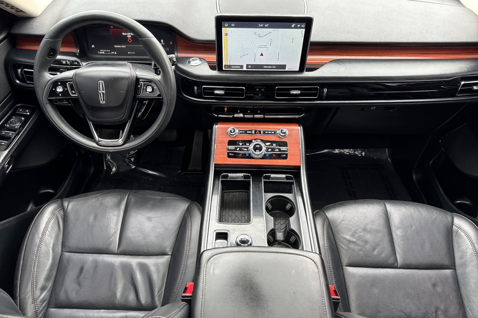 Used 2023 Lincoln Aviator Reserve w/ Equipment Group 201A RWD image 12