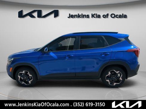 Certified 2025 Kia Seltos S image 8