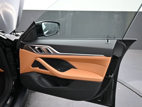 New 2026 BMW i4 eDrive40 RWD image 19