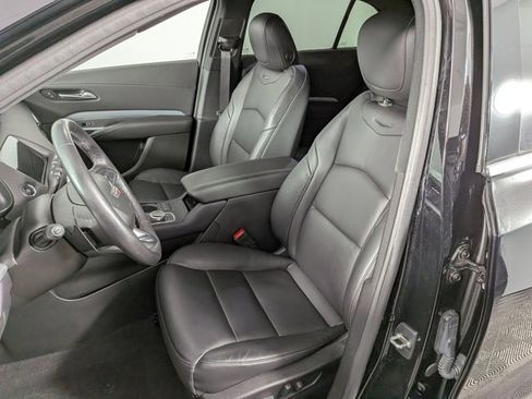 Certified 2023 Cadillac XT4 Premium Luxury w/ Cold Weather Package image 17