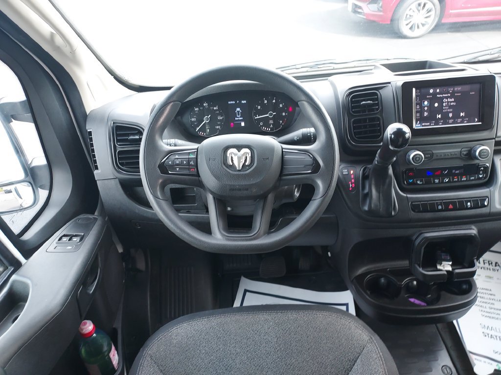 Used 2025 RAM ProMaster 2500 FWD image 16