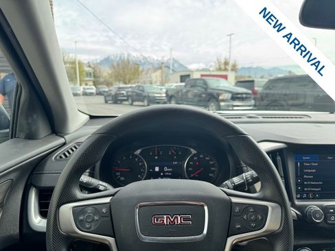 Used 2022 GMC Terrain SLE w/ Driver Convenience Package image 20