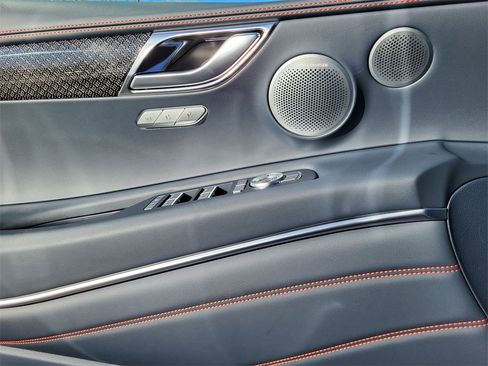 New 2026 Genesis GV80 3.5T e-SC image 6