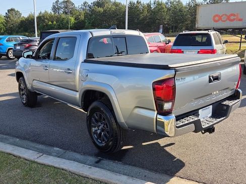 Used 2023 Toyota Tacoma 2WD Double Cab image 9