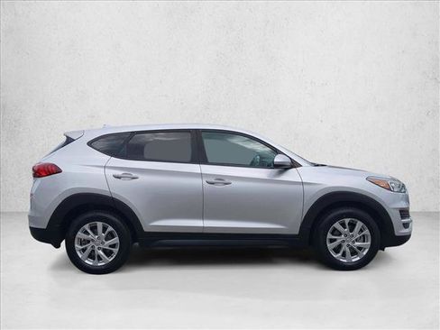 Used 2019 Hyundai Tucson SE image 4
