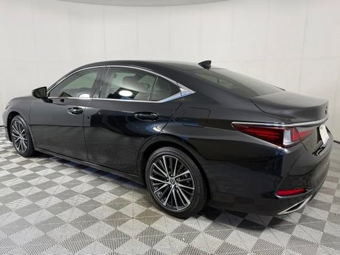 Used 2025 Lexus ES 350 w/ Premium Package FWD image 5