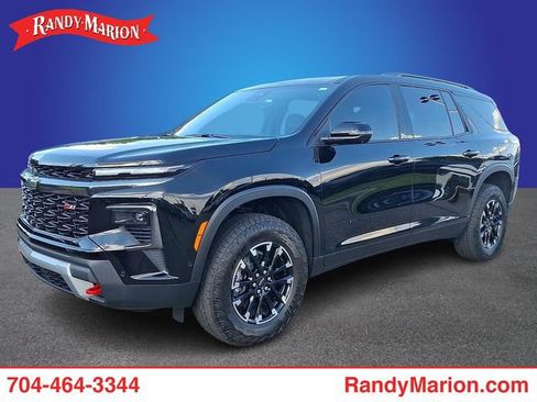 Used 2026 Chevrolet Traverse Z71 w/ Enhanced Driving Package AWD/4WD image 1