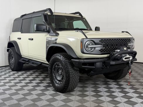 Used 2022 Ford Bronco Everglades AWD/4WD image 7