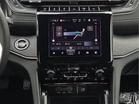 New 2026 Jeep Grand Cherokee Laredo X AWD/4WD image 12