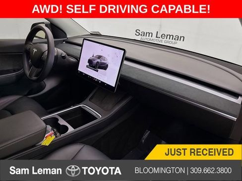 Used 2022 Tesla Model Y Long Range image 28