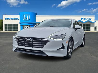 Used 2020 Hyundai Sonata SE w/ Cargo Package