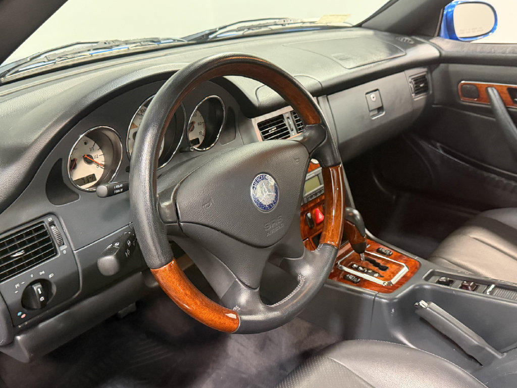 Used 2003 Mercedes-Benz SLK 320 image 52