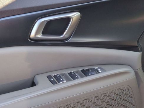 New 2026 Kia Carnival image 23