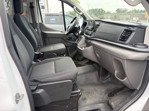 Used 2025 Ford Transit 250 Low Roof w/ Exterior Upgrade Package RWD image 12