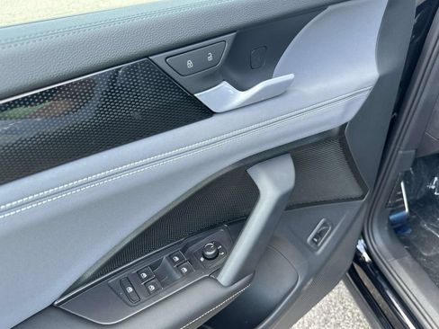 New 2026 Volkswagen Tiguan SE R-Line AWD/4WD image 13