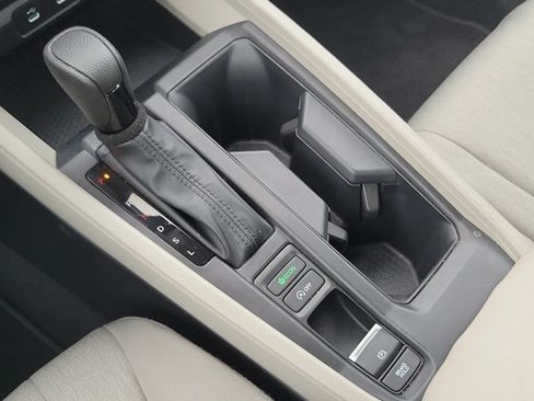 Used 2025 Honda Accord LX image 29