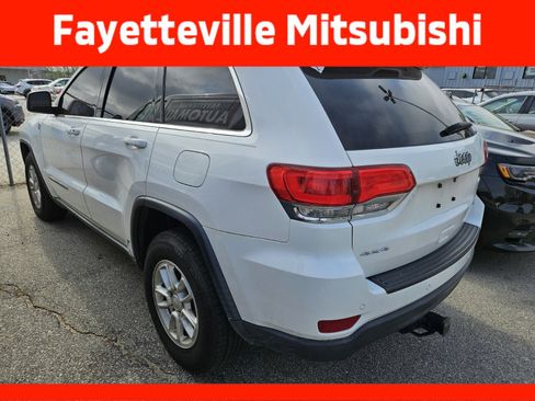 Used 2019 Jeep Grand Cherokee Laredo image 8