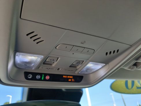 Used 2020 Cadillac XT4 Premium Luxury w/ Cold Weather Package image 19