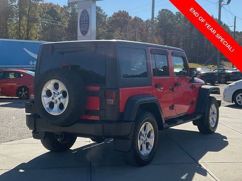 Used 2013 Jeep Wrangler Unlimited Sahara w/ Dual Top Group image 7