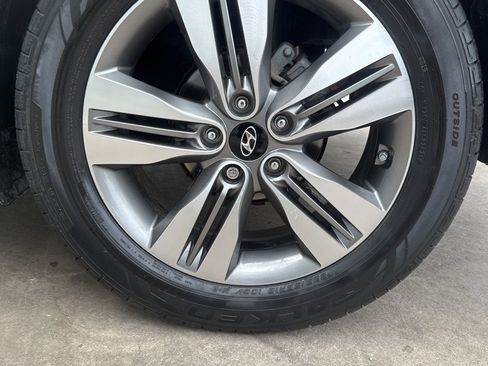 Used 2015 Hyundai Tucson Limited FWD image 25