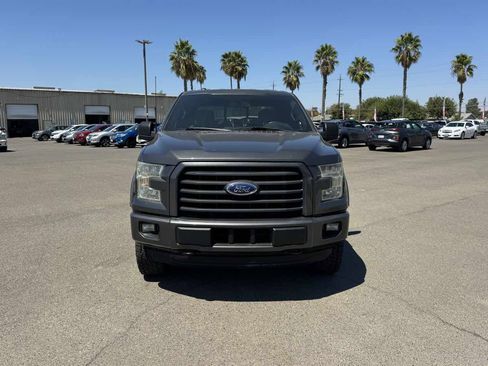Used 2015 Ford F150 XLT w/ Equipment Group 302A Luxury AWD/4WD image 4