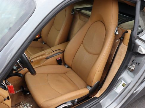 Used 2010 Porsche Cayman image 25