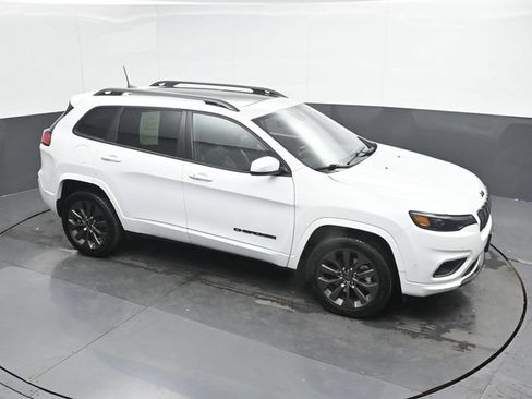 Used 2021 Jeep Cherokee High Altitude AWD/4WD image 41