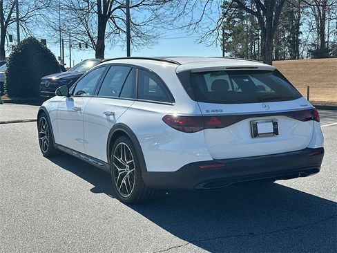 New 2026 Mercedes-Benz E 450 4MATIC All-Terrain Wagon image 5