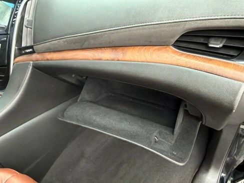 Used 2019 Cadillac Escalade ESV Luxury AWD/4WD image 41