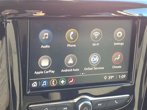 Used 2021 Chevrolet Traverse LS image 20