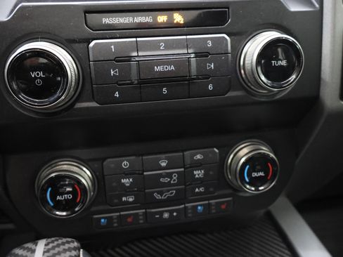 Used 2019 Ford F150 Raptor w/ Equipment Group 802A Luxury AWD/4WD image 52
