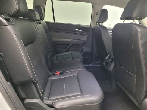 Used 2023 Volkswagen Atlas SE FWD image 19