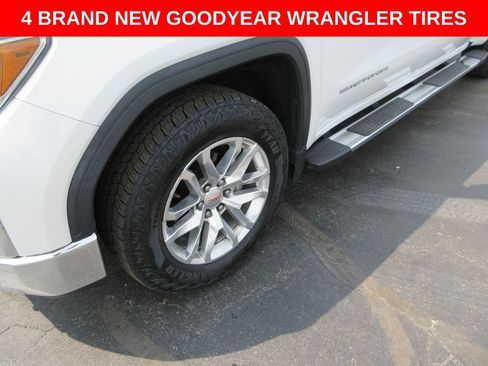 Used 2019 GMC Sierra 1500 SLT w/ SLT Premium Package AWD/4WD image 2