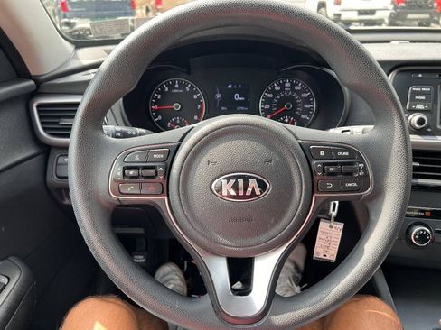 Used 2017 Kia Optima LX FWD image 15
