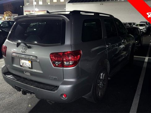 Used 2016 Toyota Sequoia Limited image 2